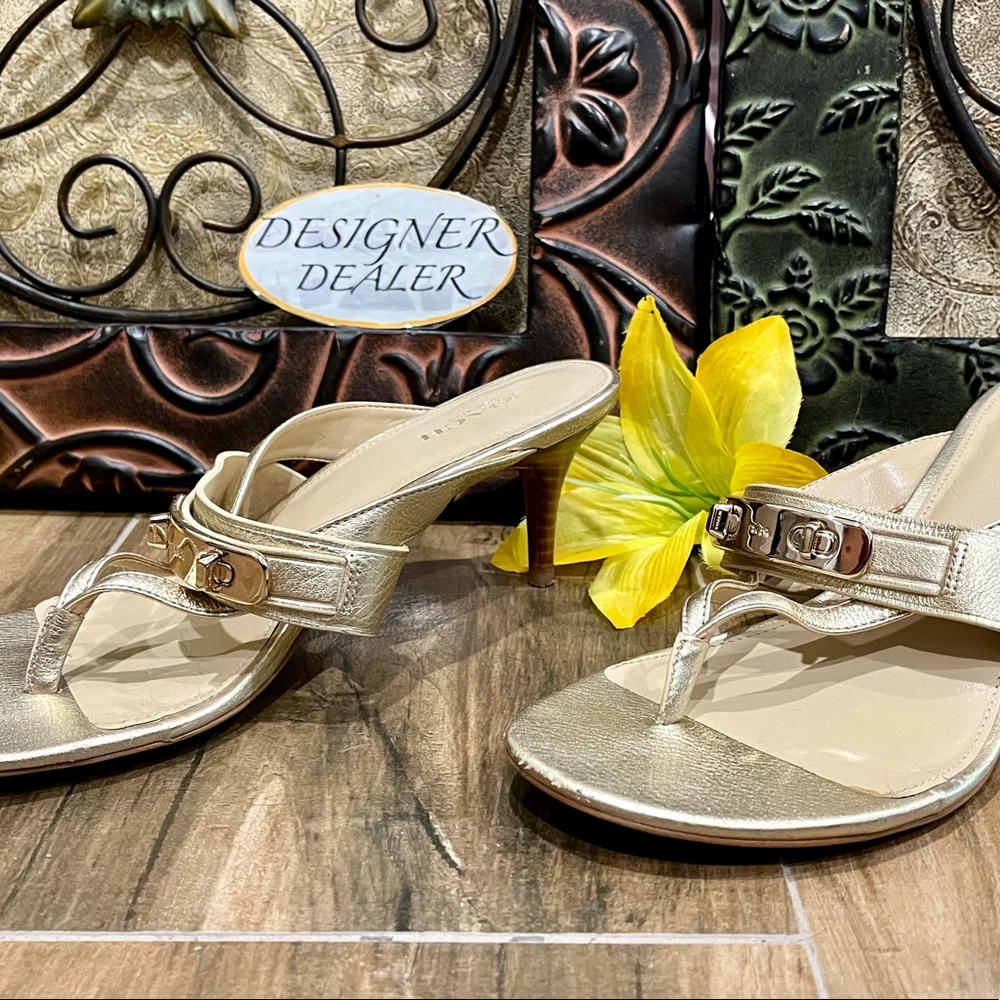 Authentic COACH Olina Gold Sandals Size 6.5B GUC! - Picture 2 of 10